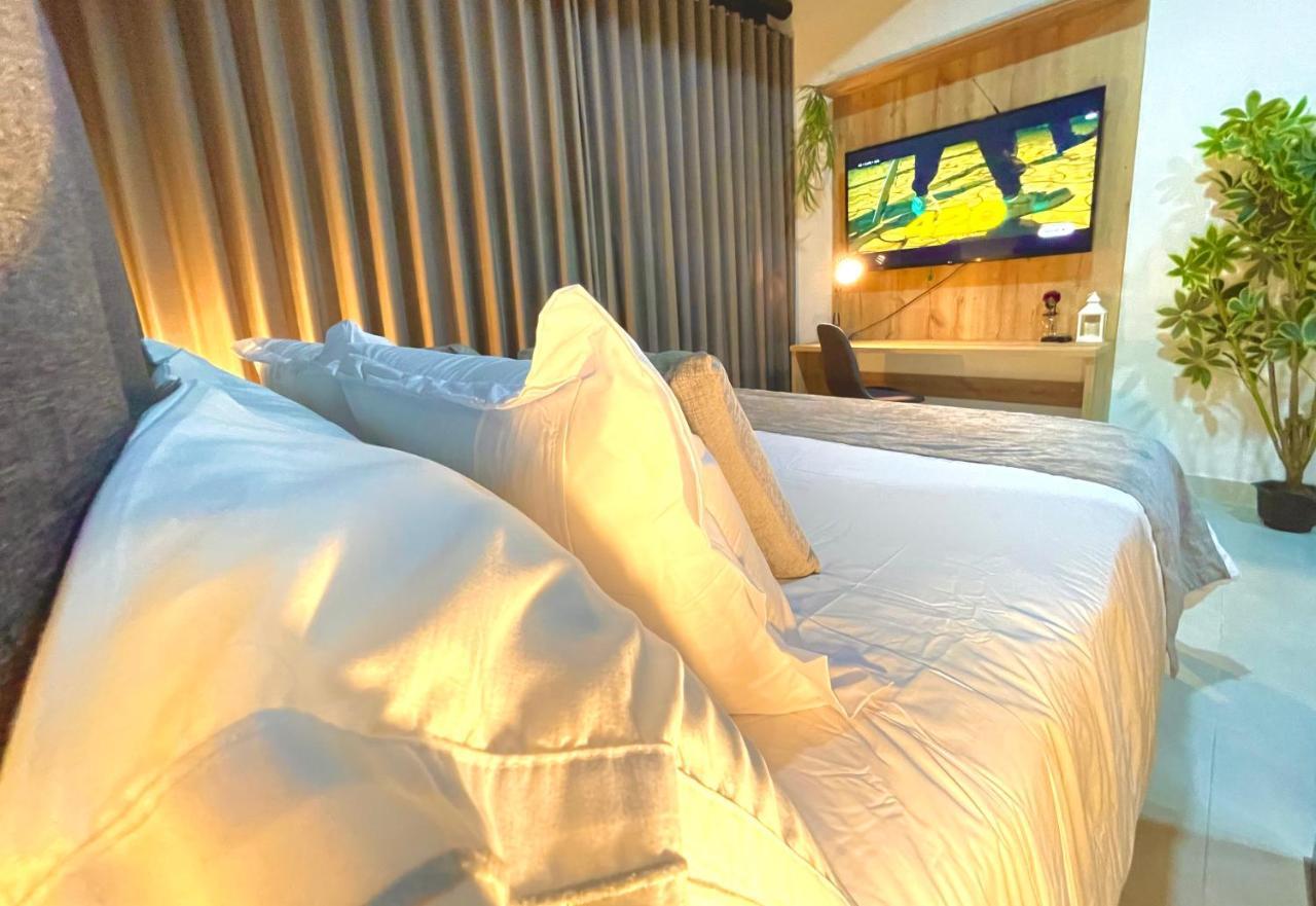 Apartamento En Laurels Medellín Extérieur photo